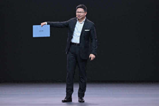 为首款14.2英寸柔性OLED笔记本 全新华为MateBook X Pro正式发布