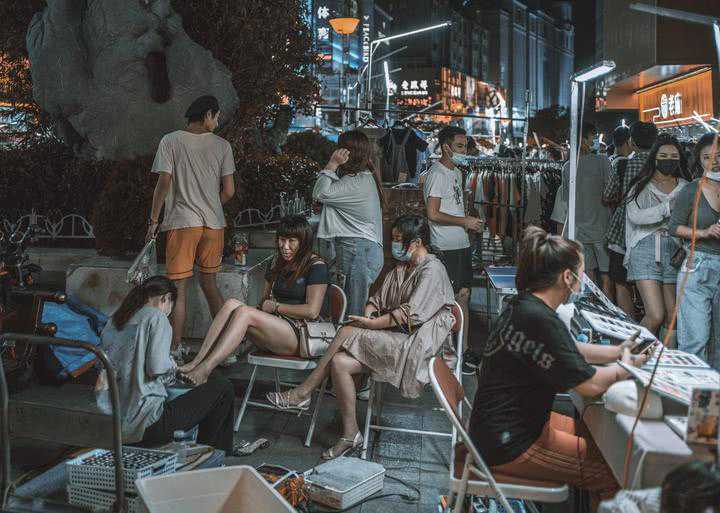 没走过官亭路，别跟我说你来过合肥