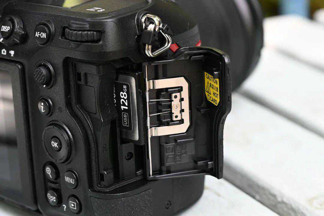 名副其实“小Z 9”：尼康Z 8第一时间上手试用