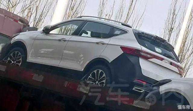 两款紧凑型SUV齐发，天津一汽骏派D100