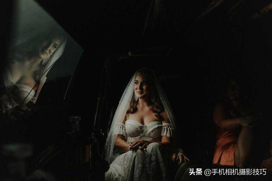 千万别看不起婚礼跟拍，他们认真起来，好“可怕”