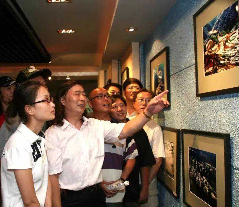 「亲历四十年 共绘同心圆」谢荣生：影像见证了时代进步