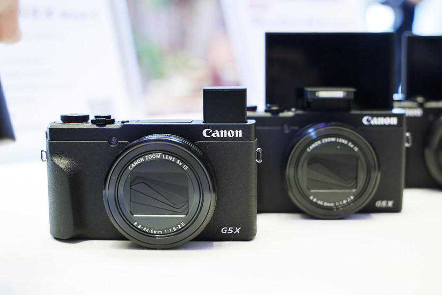 不断发力相机市场 佳能G5X II / G7X III与RF24-240mm上手