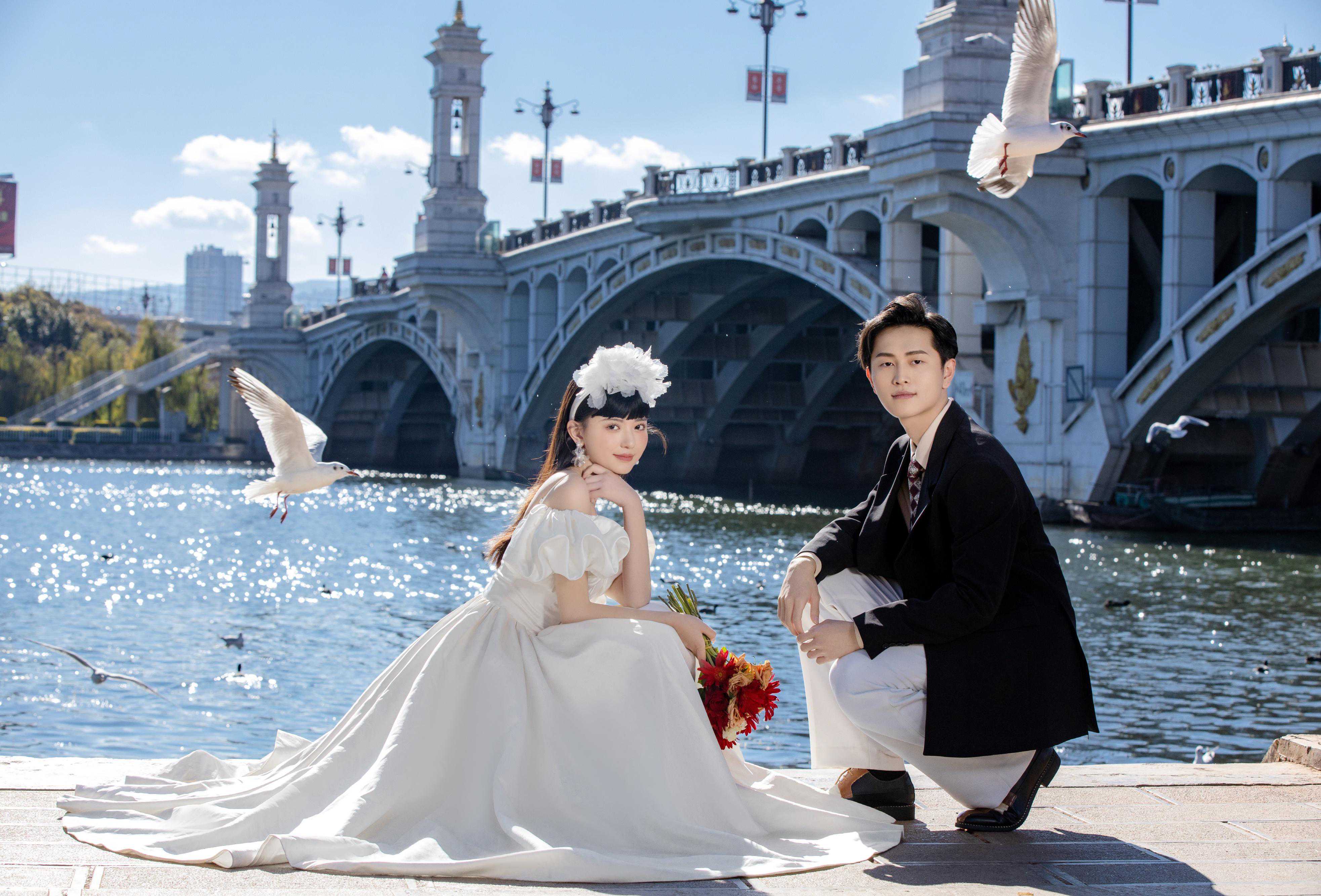 大理旅拍婚纱摄影口碑好的前十名哪家好？好看又不撞款的排名来了