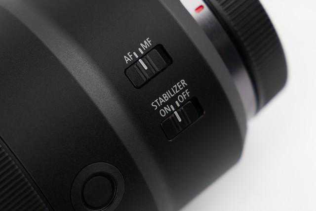 佳能RF135mm F1.8镜头评测：高画质中远摄定焦新标准